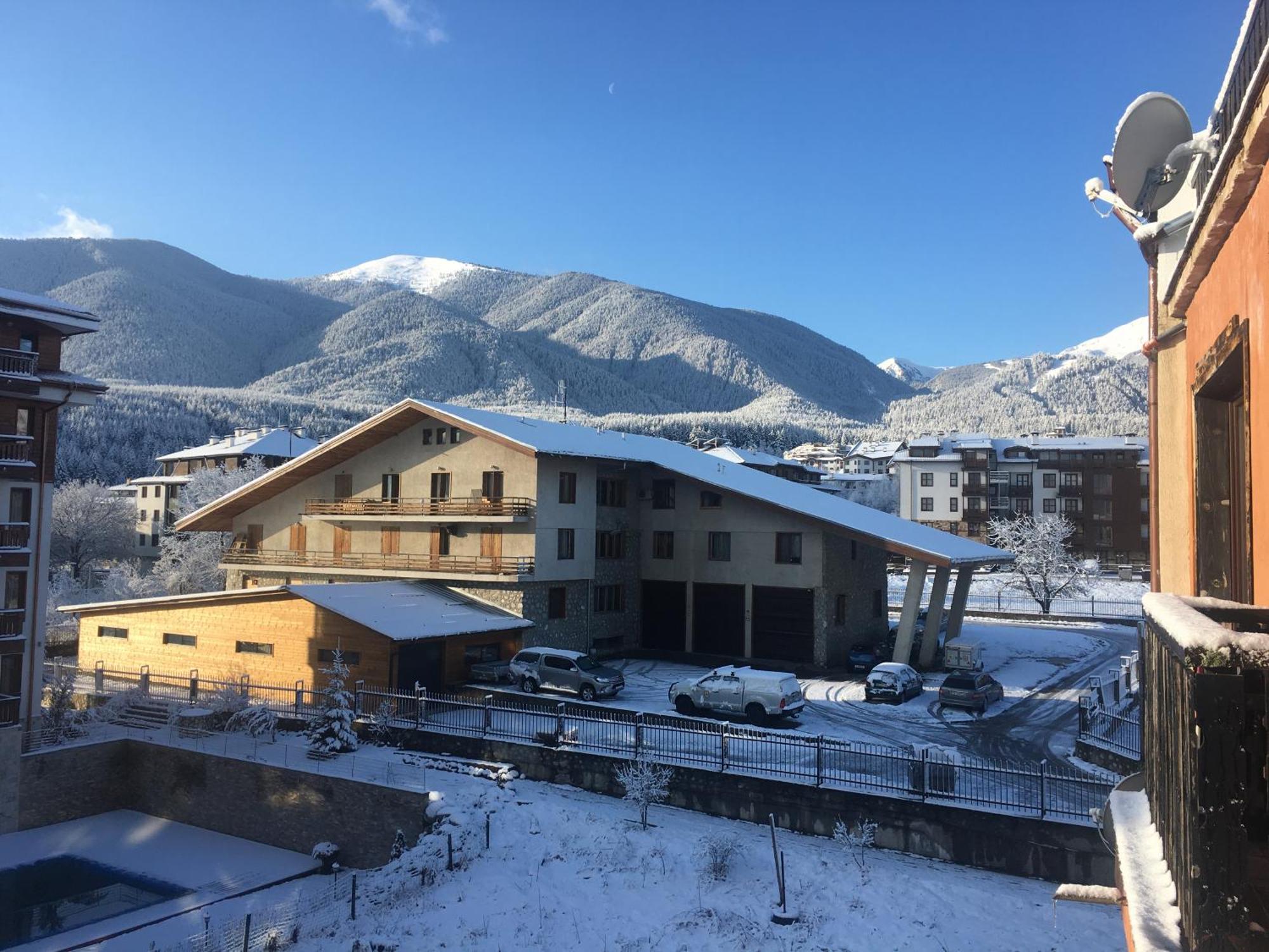 Ramada 2 Boutique Apartment Near Ski Road Bansko Exterior photo